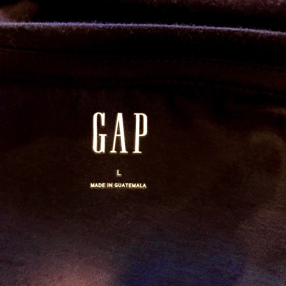 Gap Logo Tee - NWT - Picture 6 of 7